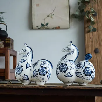 Kínai Kék-Fehér Porcelán Kerámia Ló Dísz Porcelán Kézműves Díszek Szimuláció Állat Szobor Ló Szobor